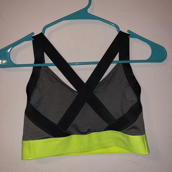 NIKE SUPPORT SPORTS BRA WOMENS - Picture 2 of 2